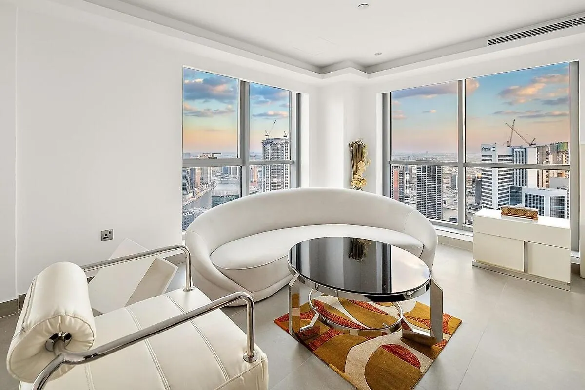 First Class 2Br Upscale Duplex Living Dubai