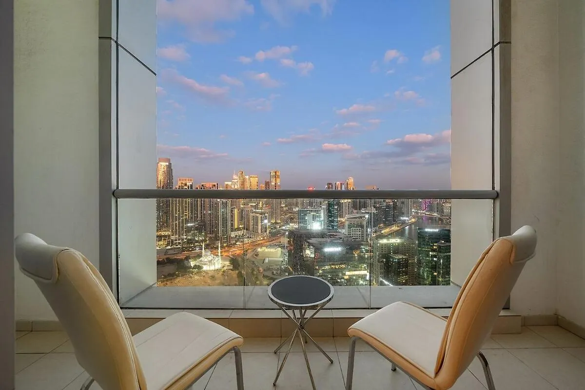 First Class 2Br Upscale Duplex Living Dubai