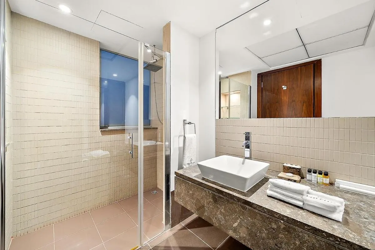 First Class 2Br Upscale Duplex Living Dubai 0*,  United Arab Emirates